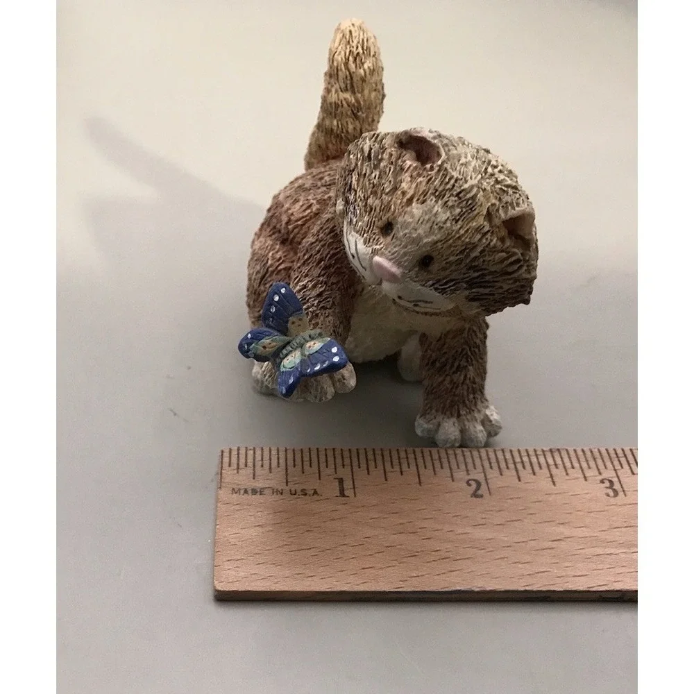 Russ Berrie Resin Tabby Cat With‎ Butterfly